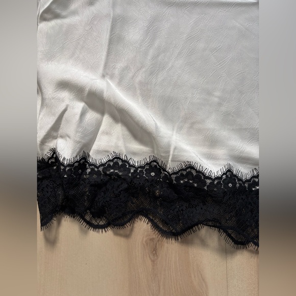 NWT A New Day XL White Slip Skirt Maxi Black Lace Trim Satin Textured 90’s - Picture 4 of 9